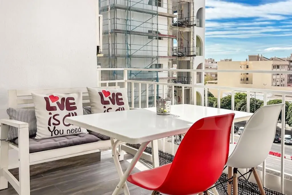Apartment With Terrace Next To Port Of Malaga By Rems