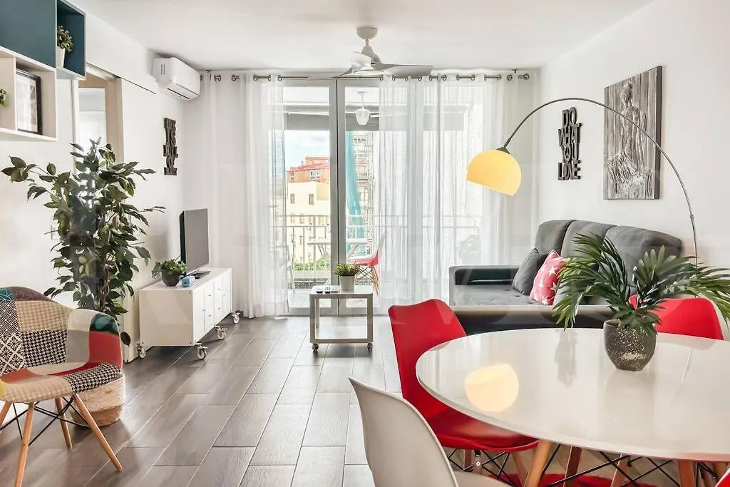 Apartment With Terrace Next To Port Of Malaga By Rems